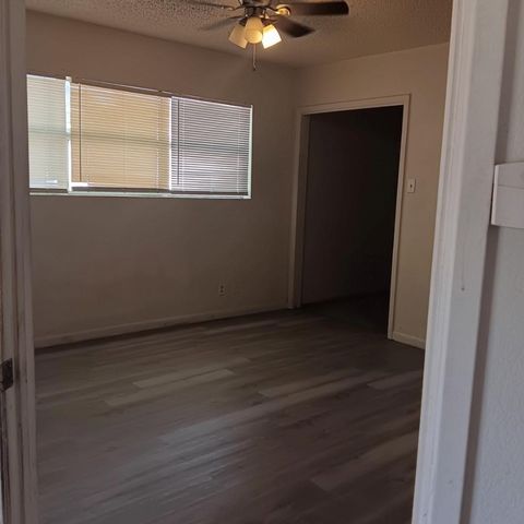 120 W Heron Street, Denison, TX 75021