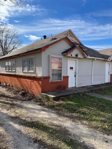 120 W Heron Street, Denison, TX 75021