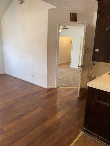 120 W Heron Street, Denison, TX 75021