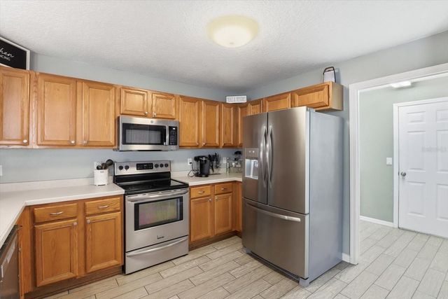 10345 SE 42ND TERRACE, Belleview, FL 34420