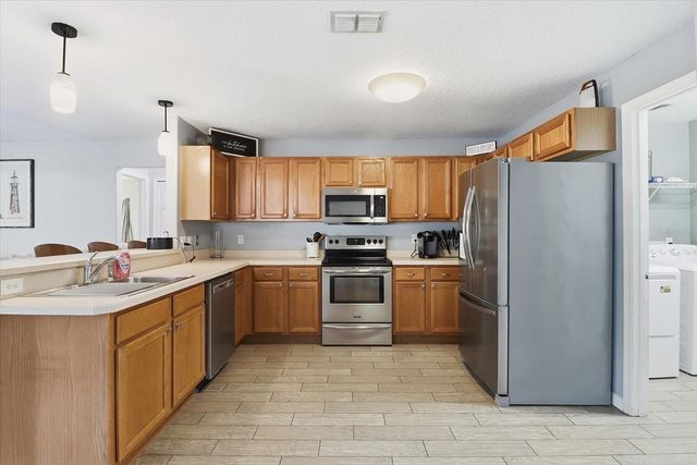 10345 SE 42ND TERRACE, Belleview, FL 34420