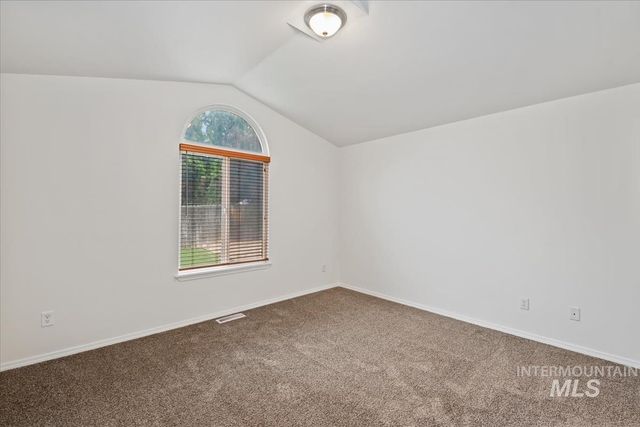756 E Blue Heron St, Meridian, ID 83646