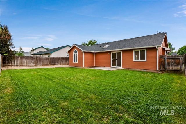 756 E Blue Heron St, Meridian, ID 83646