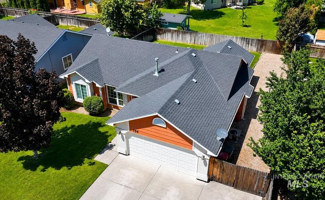 756 E Blue Heron St, Meridian, ID 83646