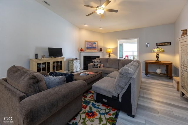 978 Wendover Avenue, Westfield, IN 46074