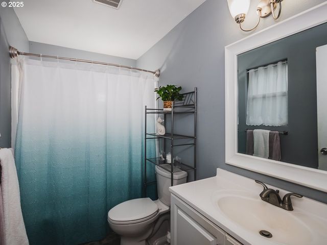 4400 Ne 123RD Ave, Vancouver, WA 98682