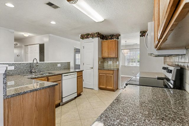 2613 Lyall Court, North Charleston, SC 29406