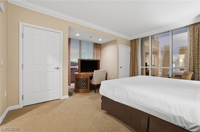 135 East Harmon Avenue 1201, Las Vegas, NV 89109