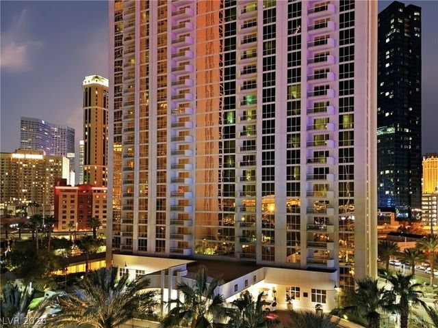 135 East Harmon Avenue 1201, Las Vegas, NV 89109