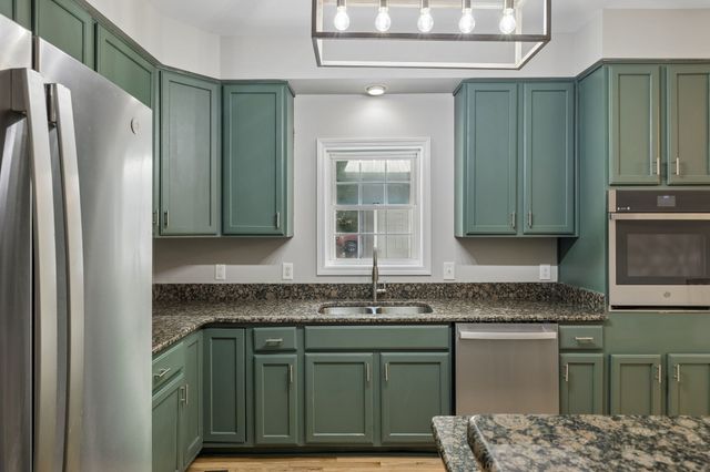 8565 Cub Creek Rd, Nashville, TN 37209