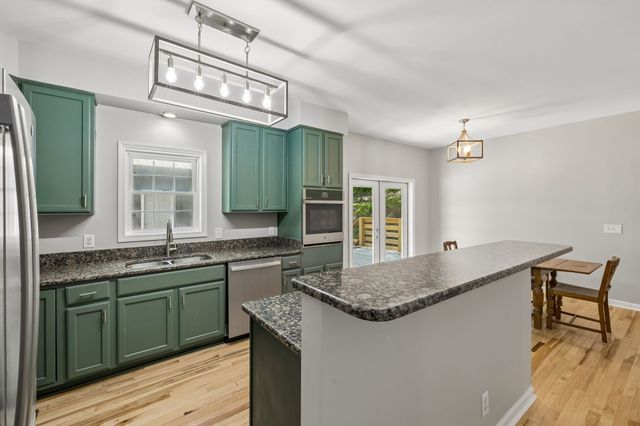 8565 Cub Creek Rd, Nashville, TN 37209