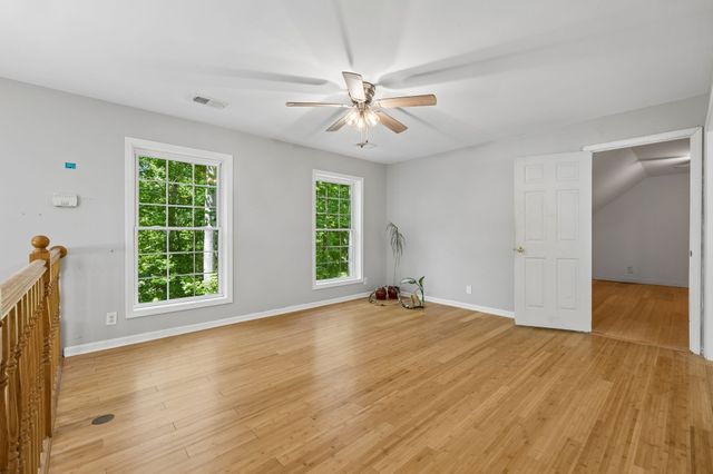 8565 Cub Creek Rd, Nashville, TN 37209