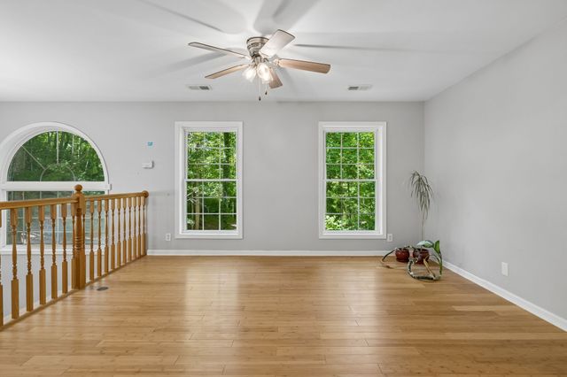 8565 Cub Creek Rd, Nashville, TN 37209