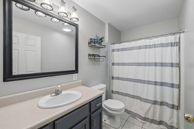 8565 Cub Creek Rd, Nashville, TN 37209
