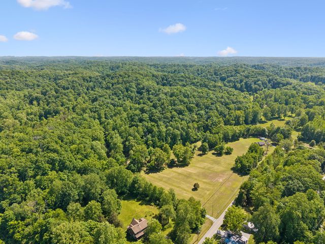 8565 Cub Creek Rd, Nashville, TN 37209