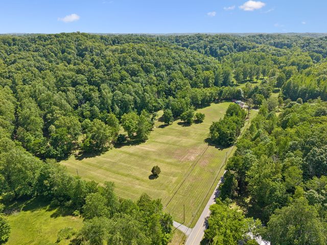 8565 Cub Creek Rd, Nashville, TN 37209
