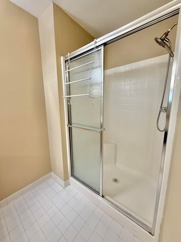 2737 Barclay Way, Ann Arbor, MI 48105