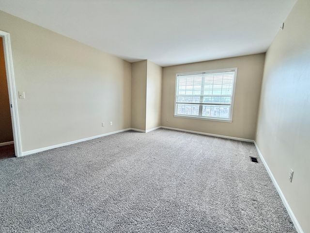 2737 Barclay Way, Ann Arbor, MI 48105