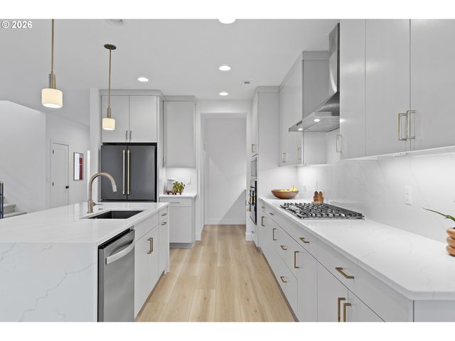 6990 Sw TRILLIUM Ct, Wilsonville, OR 97070