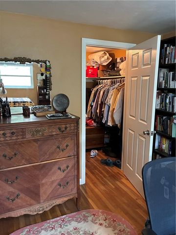 1338 S Side Ave, Spring Hill, PA 15212
