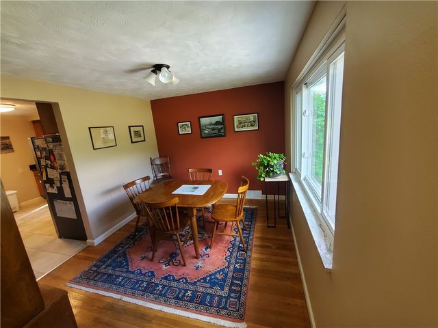 1338 S Side Ave, Spring Hill, PA 15212