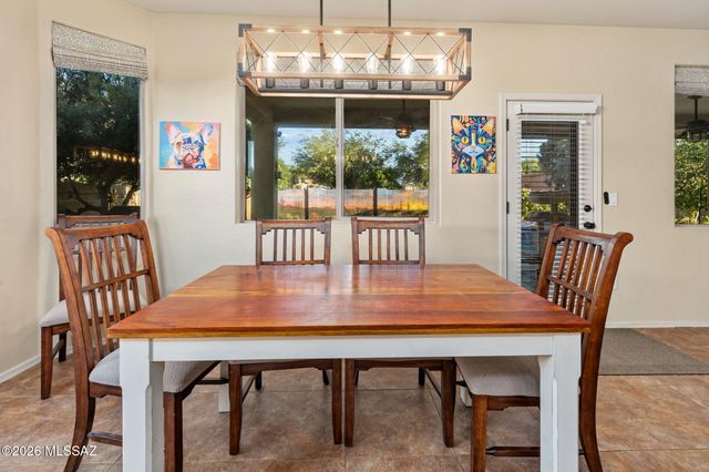 11673 W Barley Drive, Marana, AZ 85653