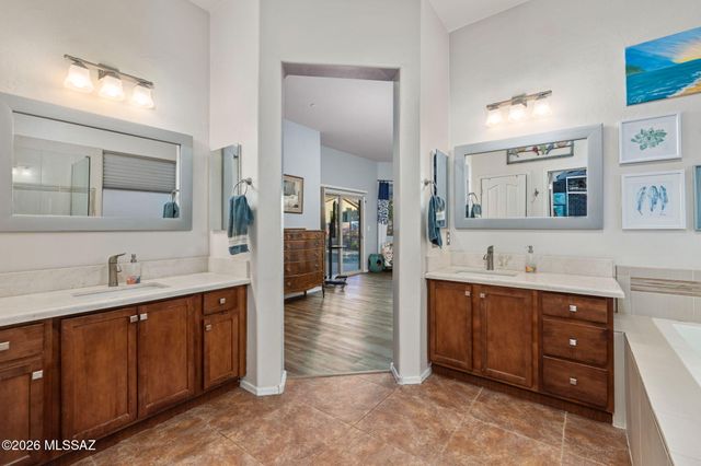 11673 W Barley Drive, Marana, AZ 85653