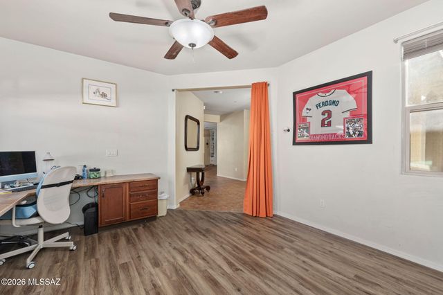 11673 W Barley Drive, Marana, AZ 85653
