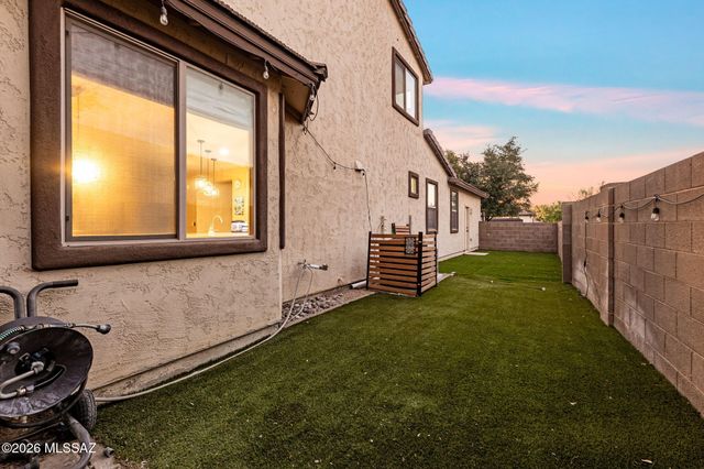 11673 W Barley Drive, Marana, AZ 85653