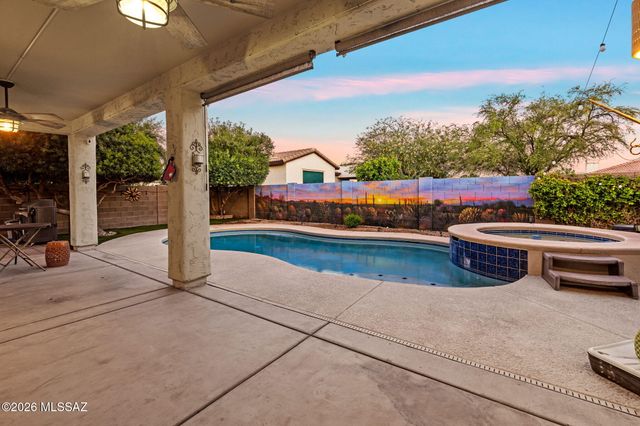 11673 W Barley Drive, Marana, AZ 85653