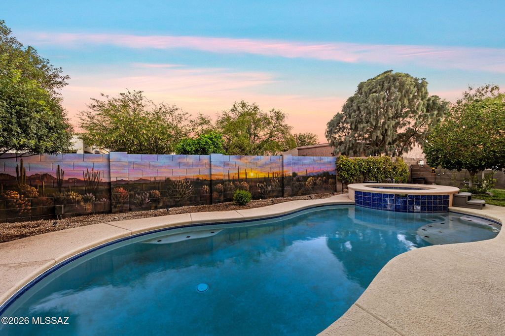 11673 W Barley Drive, Marana, AZ 85653