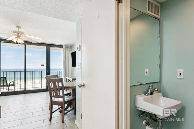 201 E Beach Boulevard 307, Gulf Shores, AL 36542