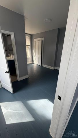 1781 Westwood Avenue, Cincinnati, OH 45214