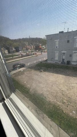 1781 Westwood Avenue, Cincinnati, OH 45214