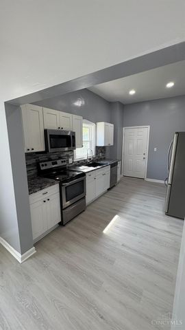 1781 Westwood Avenue, Cincinnati, OH 45214