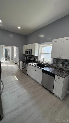 1781 Westwood Avenue, Cincinnati, OH 45214