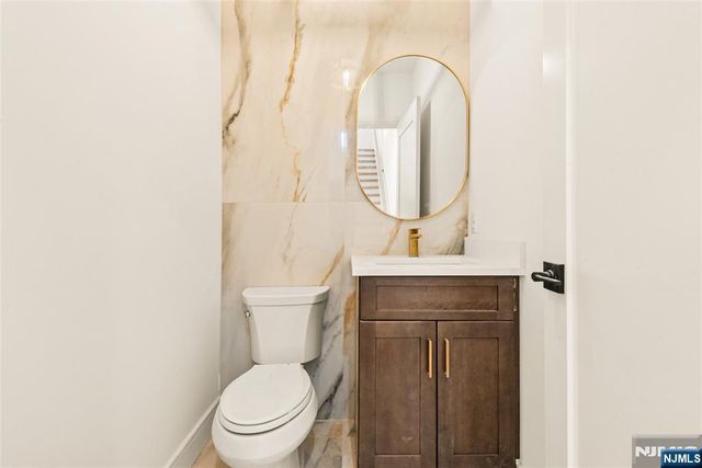 230 8th Street A, Palisades Park, NJ 07650