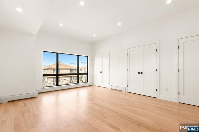 230 8th Street A, Palisades Park, NJ 07650