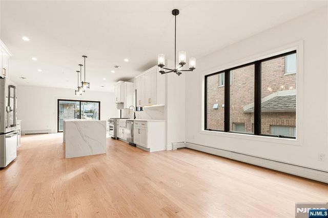 230 8th Street A, Palisades Park, NJ 07650