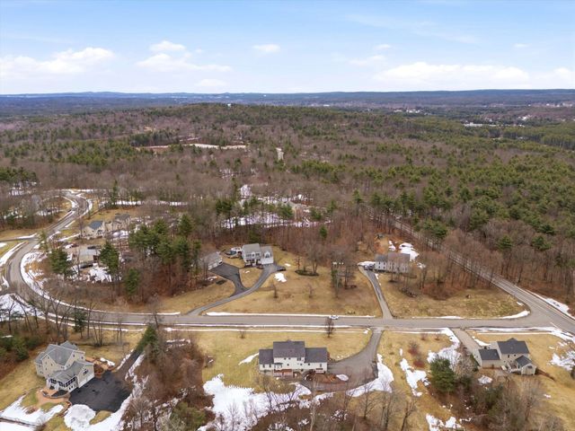 4 Wasserman Heights, Merrimack, NH 03054