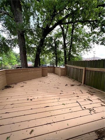 3802 College Main Street 8, Bryan, TX 77801