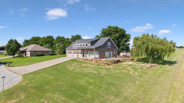 511 Summit Drive, Grove, OK 74344