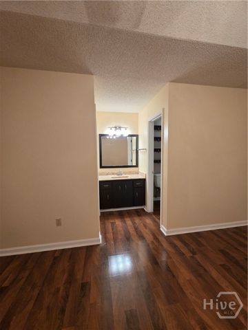 600 Cross Creek Drive, Midway, GA 31320