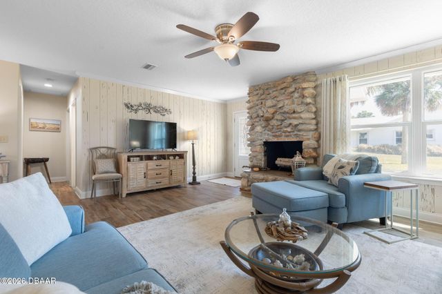 2413 S Flagler Avenue, Flagler Beach, FL 32136