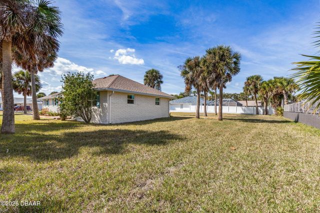 2413 S Flagler Avenue, Flagler Beach, FL 32136