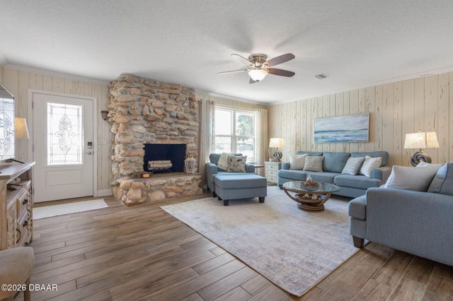 2413 S Flagler Avenue, Flagler Beach, FL 32136