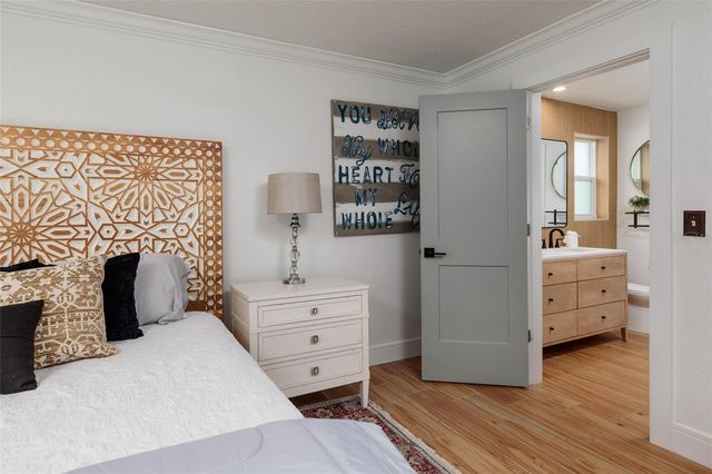 120 97TH AVENUE NE, St Petersburg, FL 33702