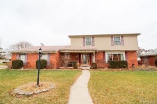 18815 Rockport Street, Roseville, MI 48066