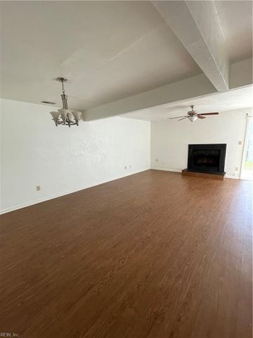 1521 Jameson DR, Virginia Beach, VA 23464