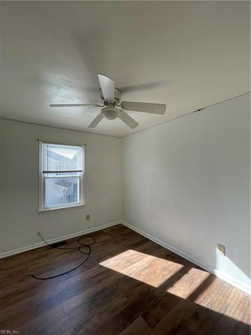 1521 Jameson DR, Virginia Beach, VA 23464